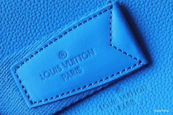 SLINGBAG TAKEOFF VUITTON LOUIS 0702
